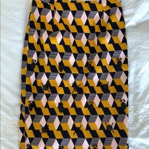 H&M Women’s Yellow Print Coord Skirt Size 4